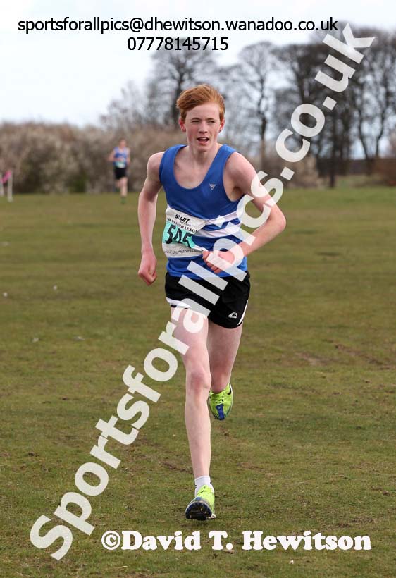 Adam Weightman (Morpeth) wins the under-17 mens NEHL, Wrekenton, Gateshead. 2014 NEH, Wrekenton. Photo: David T. Hewitson/Sports for All Pics